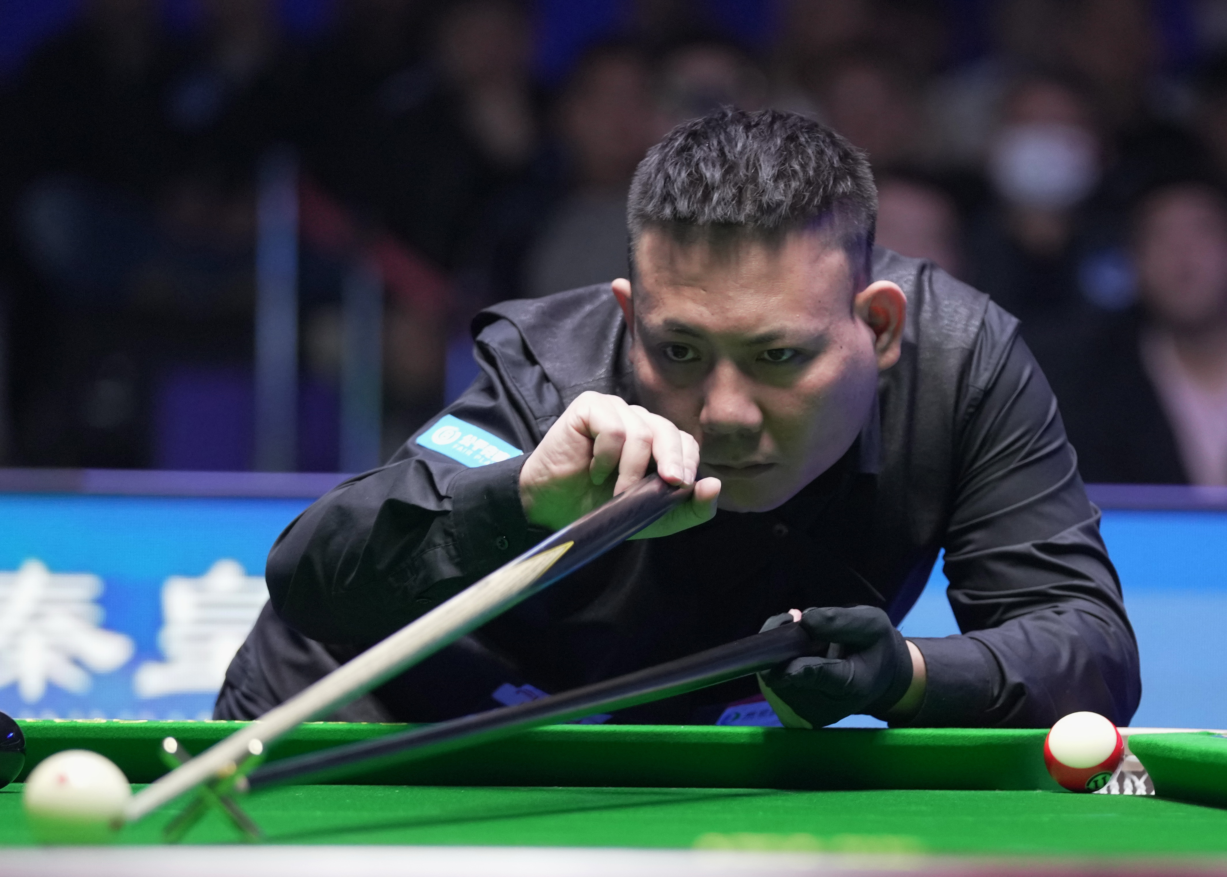 不仅取决于 不仅取决于