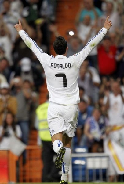 球员表现尤 球员表现尤