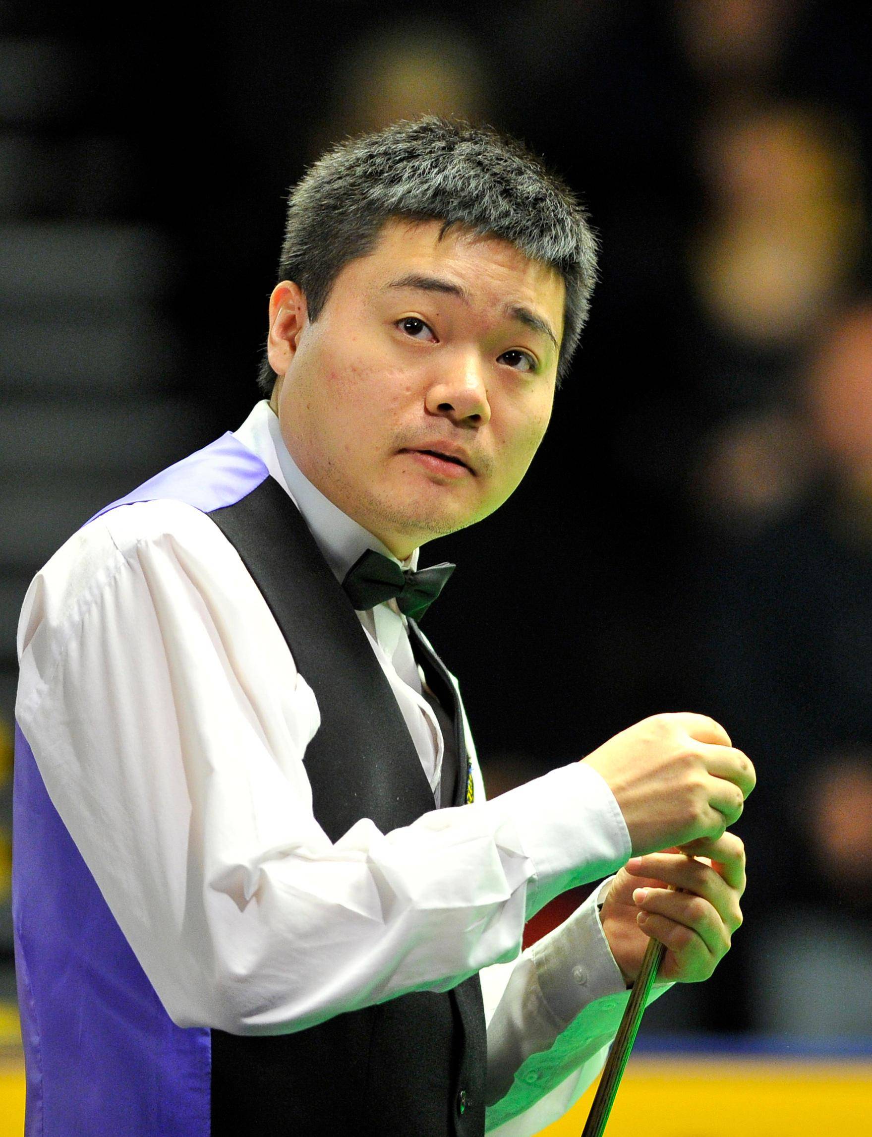 仅仅是荣耀 仅仅是荣耀